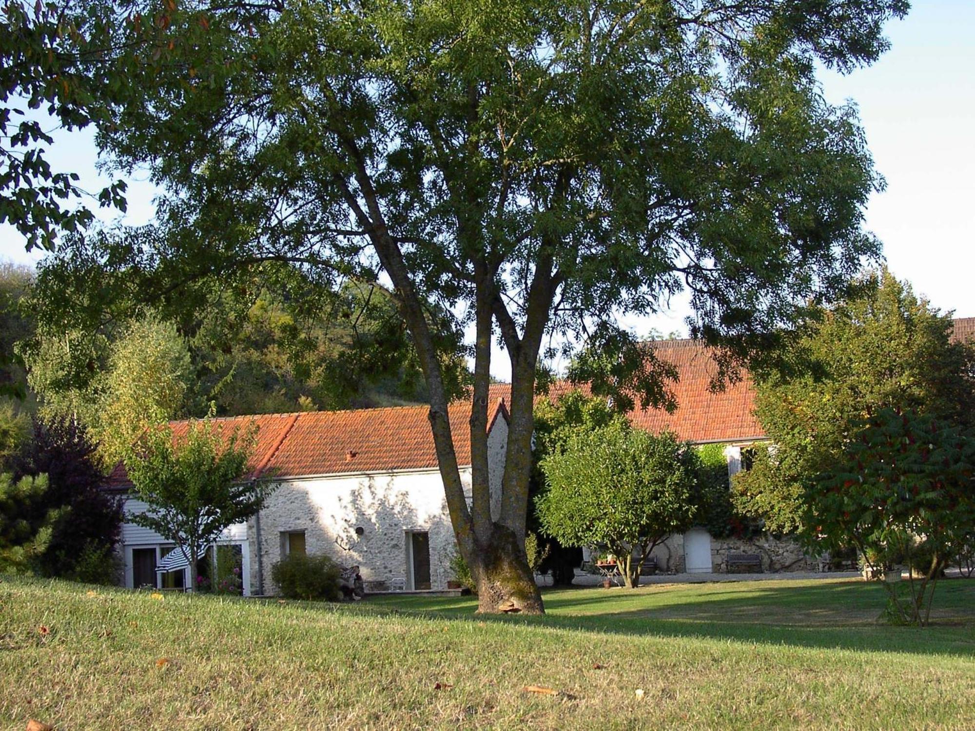 Domaine Du Moulin De L'Etang Bed and Breakfast Châtillon-sur-Marne Εξωτερικό φωτογραφία